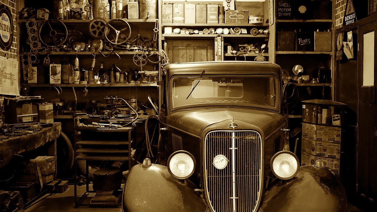 County Road Automotive shop