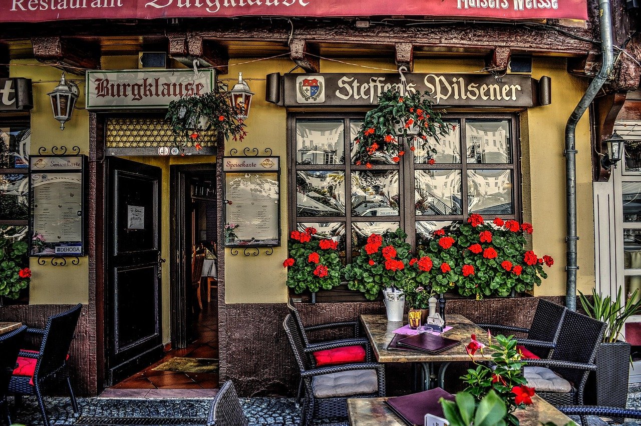 Milford River Cafe exterior